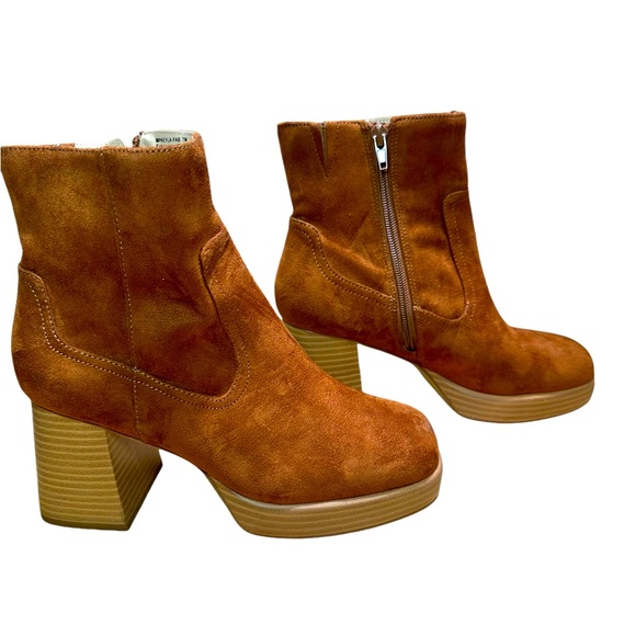 bp Shoes - NWOB Keyla Platform Tan Brown Bootie BP Size 7